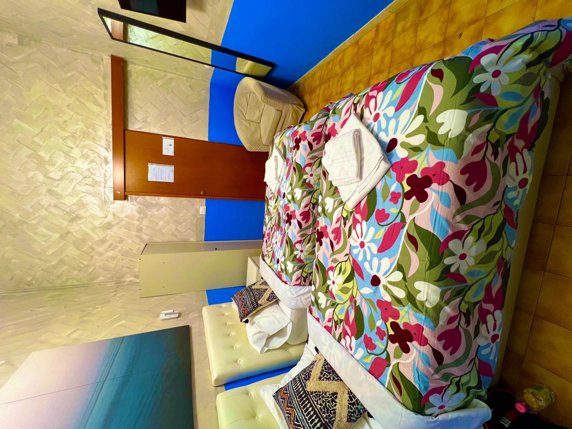 Relaxon Guest House Roma Esterno foto